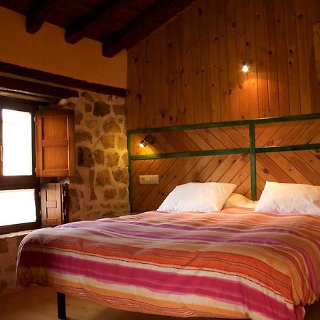 Tardes Al Sol Hotell Salinas De Pisuerga Eksteriør bilde