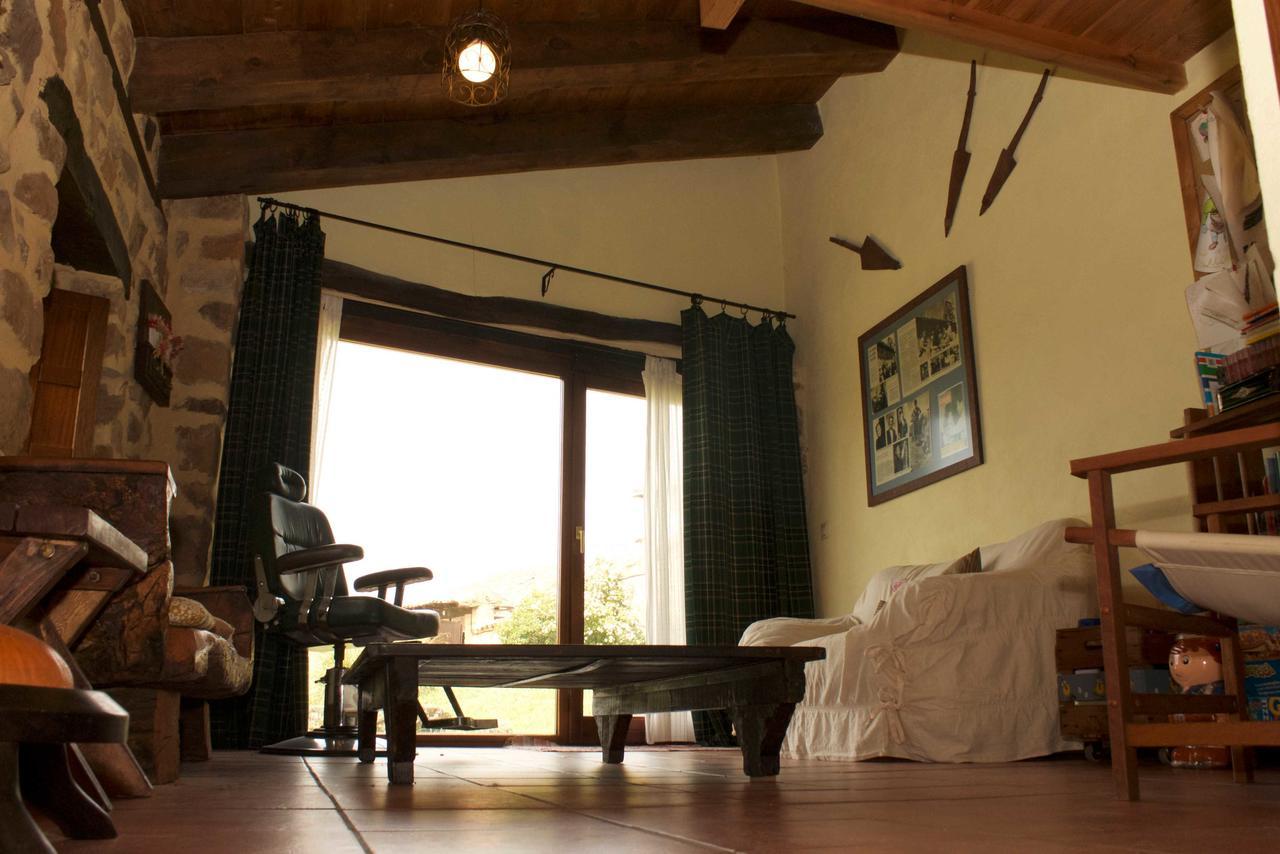 Tardes Al Sol Hotell Salinas De Pisuerga Eksteriør bilde