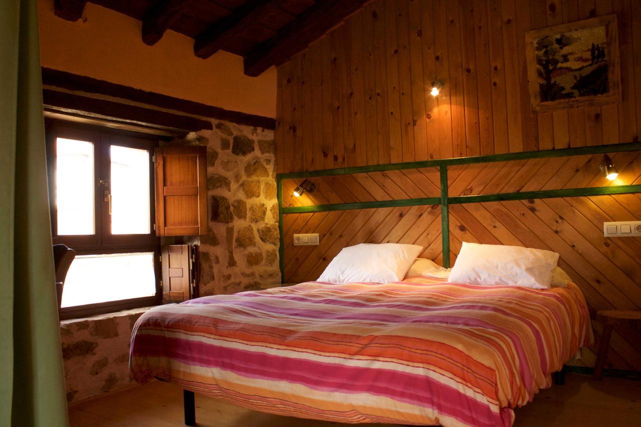 Tardes Al Sol Hotell Salinas De Pisuerga Eksteriør bilde