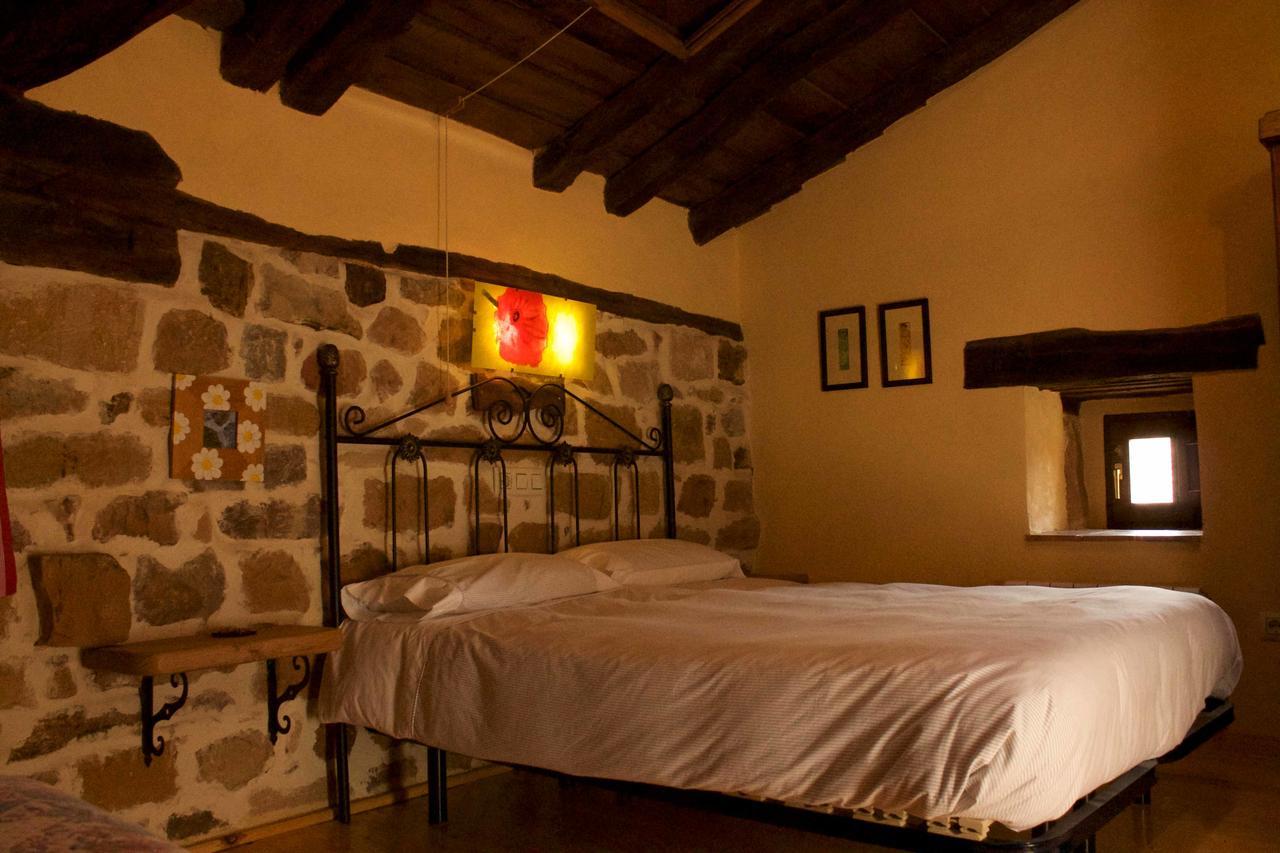 Tardes Al Sol Hotell Salinas De Pisuerga Eksteriør bilde