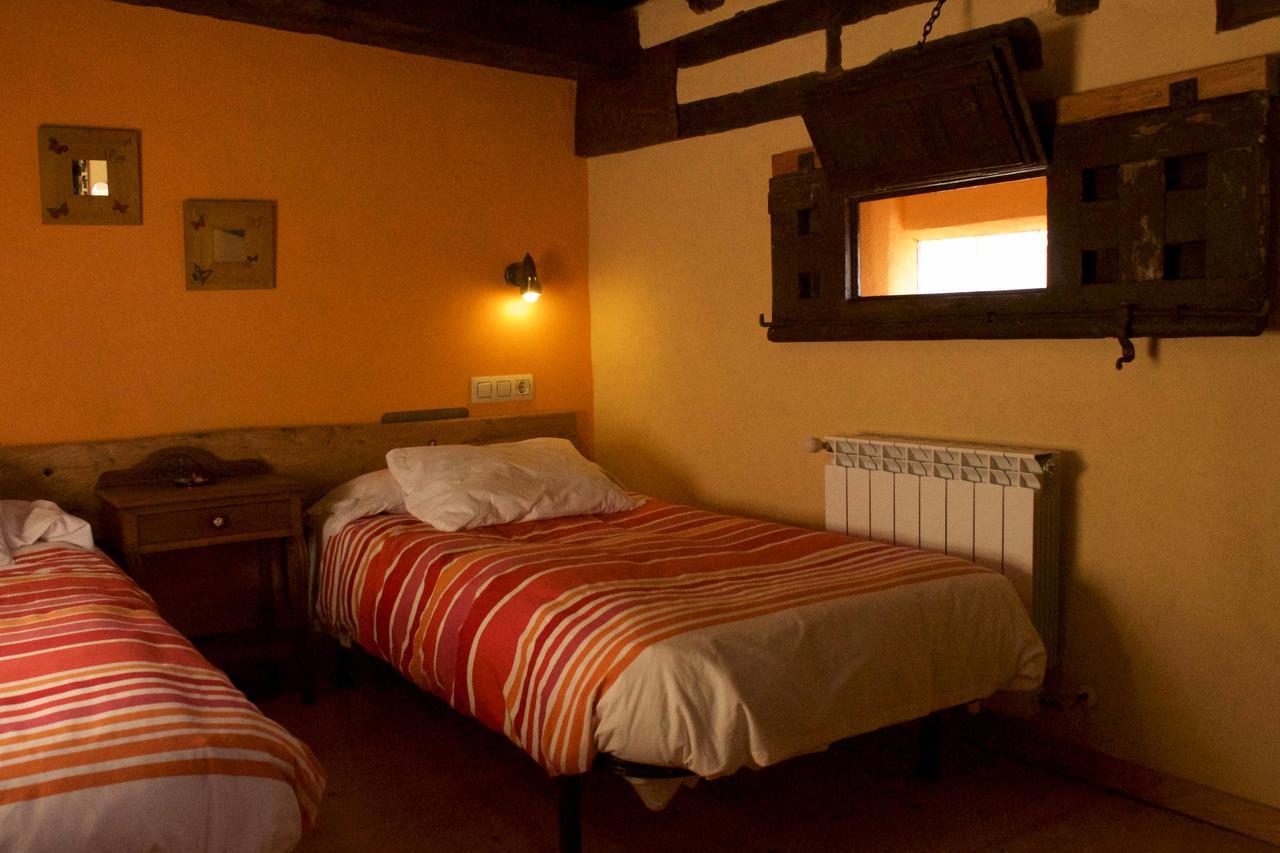 Tardes Al Sol Hotell Salinas De Pisuerga Eksteriør bilde
