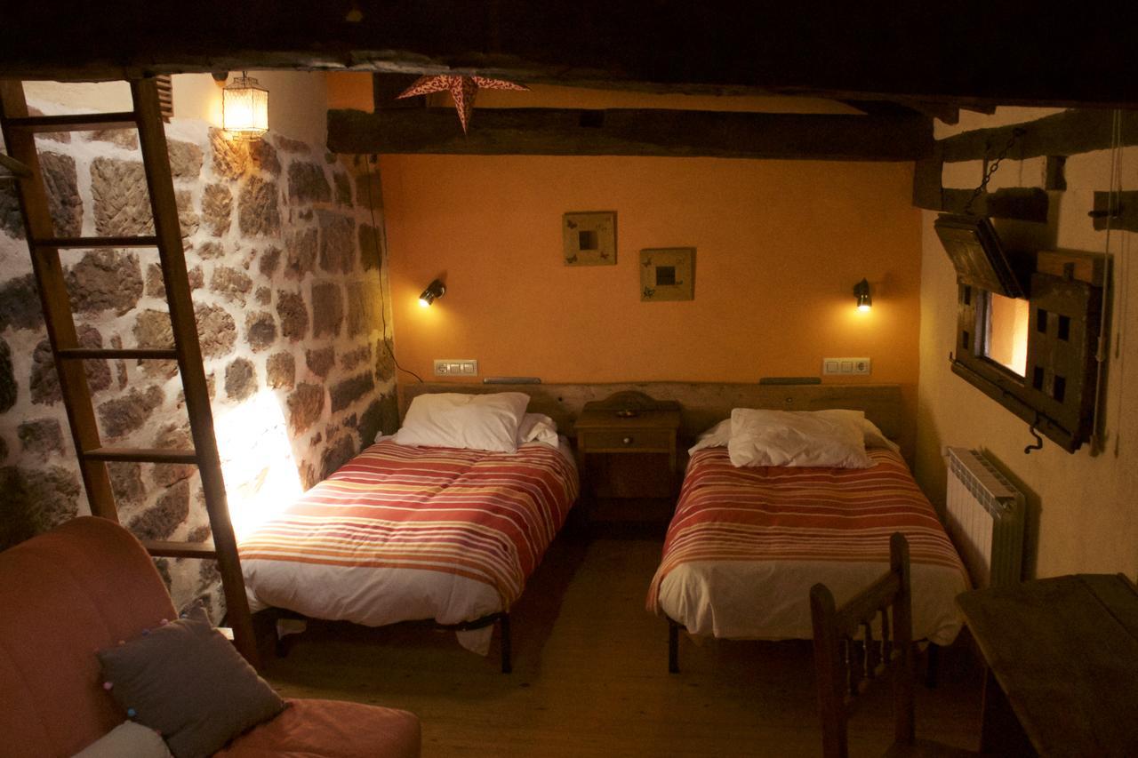 Tardes Al Sol Hotell Salinas De Pisuerga Eksteriør bilde